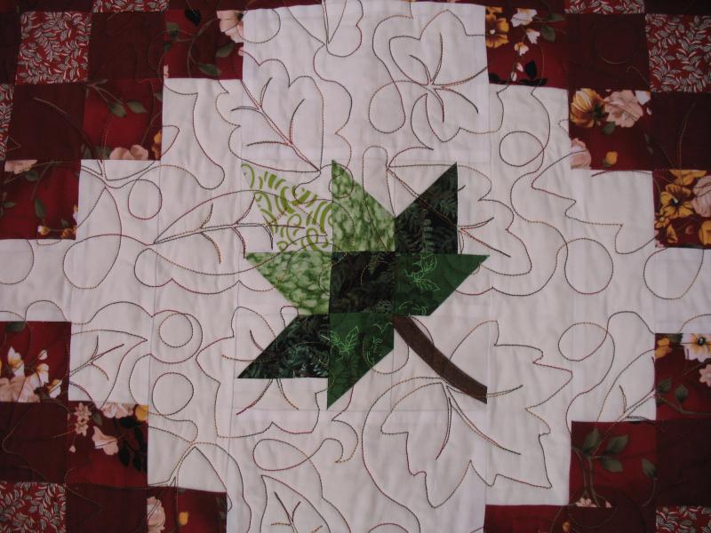 Bigwei's  Maple Leaf Irish Chain Quilt